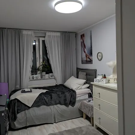 Deluxe Einzelzimmer Nur Fuer Max 1 Nacht Buchbar Abends Rein Morgens Raus * Bielefeld