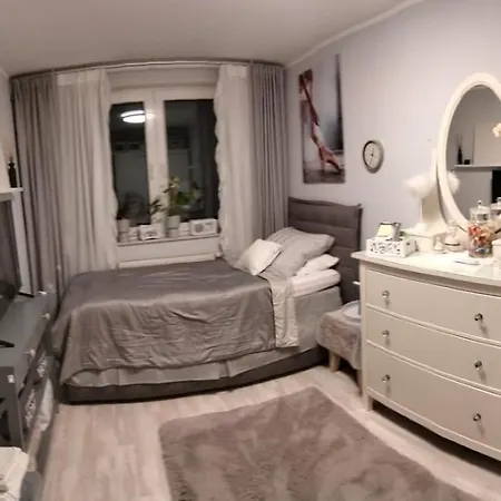 Deluxe Einzelzimmer Nur Fuer Max 1 Nacht Buchbar Abends Rein Morgens Raus Oda ve Kahvaltı